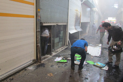 وقوع آتش سوزی در بازار همدان